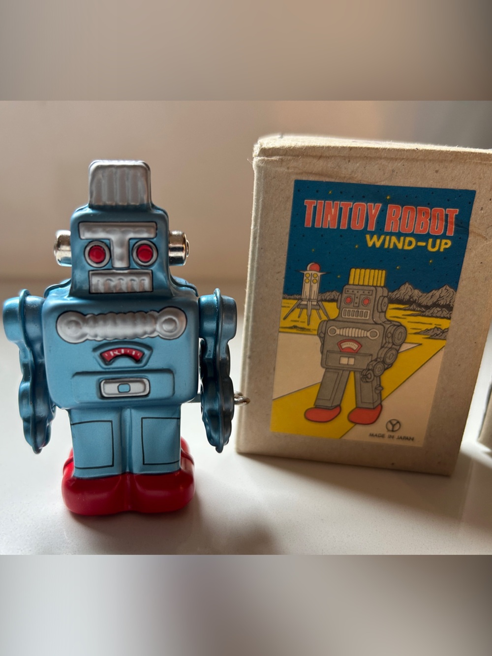 Tintoy Blue Wind-Up Tin Robot Toy made in Japan 2003